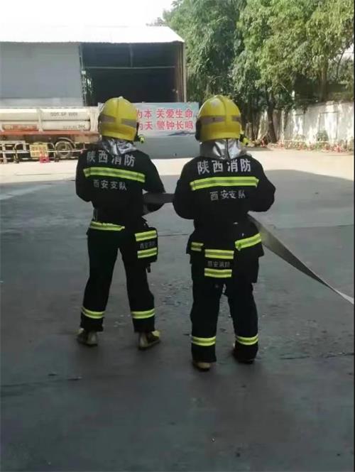 长乐西加气站联合消防大队  开展消防应急演练